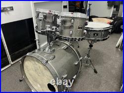 Gretsch Renown Maple, kick 20, toms 10, 12, 14, 16, snare 14, free new evans G2