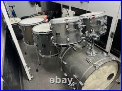 Gretsch Renown Maple, kick 20, toms 10, 12, 14, 16, snare 14, free new evans G2
