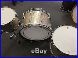 Gretsch USA Custom Drum Set/Kit 13-16-24 in Silver Glass