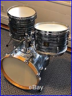 Gretsch USA Custom Drumset 12x8, 14x14ft, 18x14bd in midnight blue pearl. CLEAN