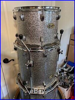 LUDWIG Bonham Sized 4 piece Maple Drum Set in Silver Flake Hardly Used