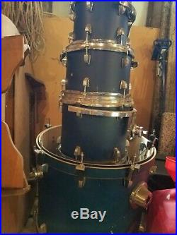 Ludwig Accent CS 6 piece drum set navy blue