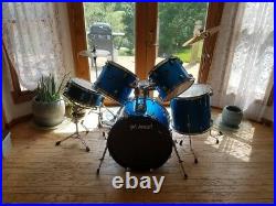 Ludwig Accent CS Combo Drum Set Electric Blue