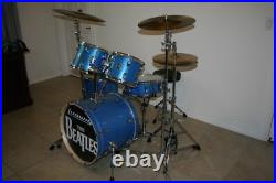 Ludwig Blue Sparkle 5-piece Drum Set with Hardware & Wuhan 457 Cymbals Set Ludwig Blue Sparkle 5-piece Drum Set with Hardware & Wuhan 457 Cymbals Set