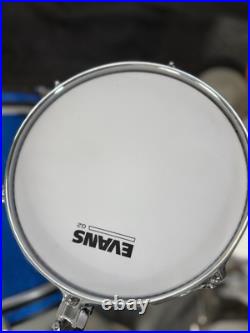 Ludwig Classic Maple 3pc 20/10/14 7-ply Blue Sparkle Drum Set Ludwig Classic Maple 3pc 20/10/14 7-ply Blue Sparkle Drum Set