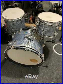Ludwig Classic Maple 3pc Drum Set Sky Blue Pearl Very Good condition