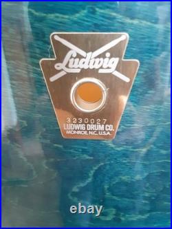 Ludwig Classic Maple 5 Piece WithSupraphonic 80's Monroe Blue Shadow With Mach Lugs