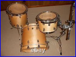 Ludwig Classic Maple Drum Set 22x16, 13x9, 16x16