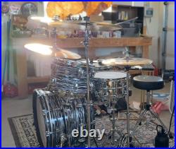 Ludwig Classic Maple Fab 3 Kit (EXCELLENT CONDITION) Black Oyster (with snare)