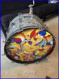 Ludwig Club Date 1967/1968 Sky Blue Pearl Ludwig Club Date 1967/1968 Sky Blue Pearl