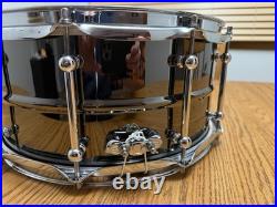 Ludwig Universal 6.5x14 Black Nickel Over Brass Snare Drum Ludwig Universal 6.5x14 Black Nickel Over Brass Snare Drum