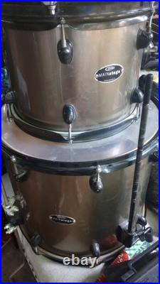 Main stage drumset