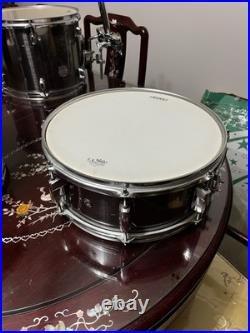 Mapex 5 piece drum set in silver/gray