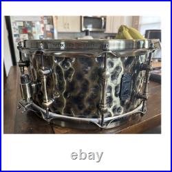 Mapex Black Panther Sledgehammer Snare with upgraded snare strand