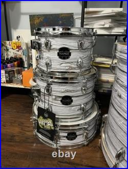 Mapex Venus Complete 5-Piece Drum Set withHardware/Cymbals White Marblewood