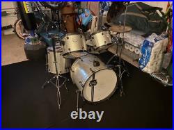 Mapex voyager drum set silver sparkle 5 or 4 piece configuration