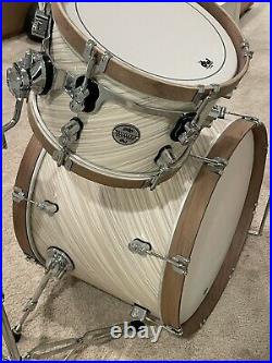 PDP DW Limited Edition Drum Set Twisted Ivory Wrap Walnut Wood Hoops Drums