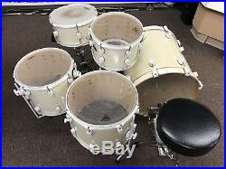 Pdp 805 Series 5pc Cream Drum Set With White Powder Coated Hardware