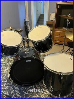Pearl Forum 4-Piece Drum Set- Dark Blue
