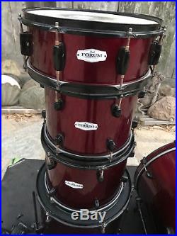 Pearl Forum 5pc Drum Set kit