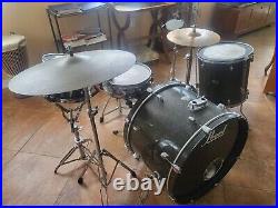 Pearl Forum Series 5 Piece Drum Set