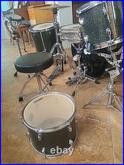 Pearl Forum Series 5 Piece Drum Set