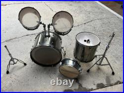 Pearl Forum Series Brushed Steel Drum Set