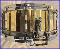 Pearl Free Floating System Brass Shell 14 x 6.5 Snare Drum in Good Condition