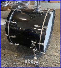 Pearl Masters Custom Drum Set 22, 10, 12, 14, 16 Pearl Masters Custom Drum Set 22, 10, 12, 14, 16