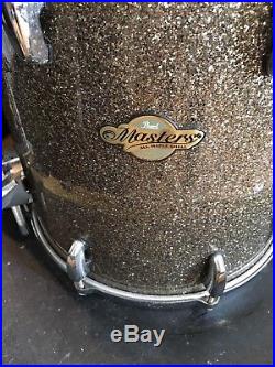 Pearl Masters Maple 4 piece drum set withextras excellent condition