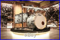 Pearl Studio Session Select 5-piece Blue Oyster Drum Set (10-12-14-16-22)- Used