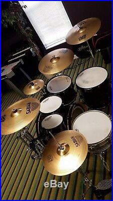 Pearl Vision Maroon Professional Drum Set