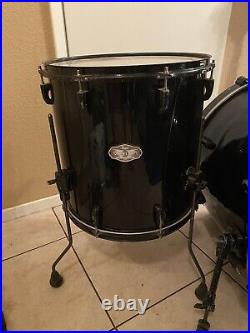 Pearl Vision SST Birch Plyshell 3 Piece Black Drum Set