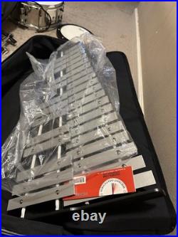 Pearl Xylophone and Snare Drum Percussion Set With Rolling Cart Pearl Xylophone and Snare Drum Percussion Set With Rolling Cart