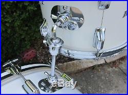 Rogers Swivomatic 3pcs 13 16 22 Drum Set New England White Roy Burns 1972