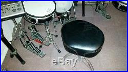 Roland TD20 Electronic Drum Set Kit, kick pedal, throne, 4 toms, snare complete