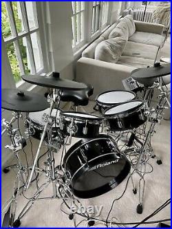Roland V-Drums Acoustic Design 306 Drum Set, all required Hardware, used lightly