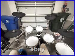 Simmons SD1250 Electronic Drum Kit with Mesh Pads, All Petals and cymbals, Amp