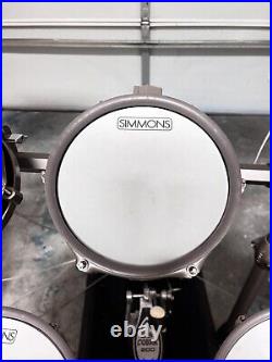 Simmons SD1250 Electronic Drum Kit with Mesh Pads, All Petals and cymbals, Amp