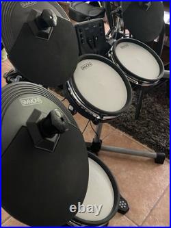 Simmons SD350 Electronic Drum Kit with Module, Kick & Hi-Hat Pedals, USB