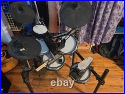 Simmons SD600 Electronic Drum Set with Mesh Heads and Bluetooth