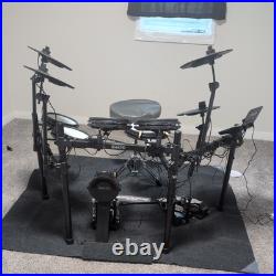 Simmons Titan 50 B-EX Expanded Electronic Drum Kit With Mesh Pads & Bluetooth Simmons Titan 50 B-EX Expanded Electronic Drum Kit With Mesh Pads & Bluetooth