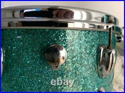 Slingerland 5-piece Turquoise Glitter Drum Set Slingerland 5-piece Turquoise Glitter Drum Set