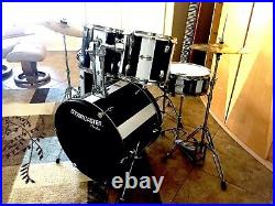 Sweet Fender Five (5) Piece Drum Set Stylish Drums For The Budget Conscious