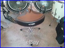 TAMA 9-pc. Drum set with cymbals and hardware