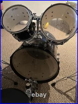 TAMA IE62CHBK Imperialstar Complete Drum Set 6 Piece