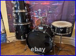 TAMA very clean vintage 5 PIECE KIT with hardware. 22,16,13,12, 14 snare. $325.00