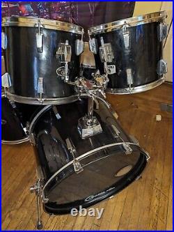 TAMA very clean vintage 5 PIECE KIT with hardware. 22,16,13,12, 14 snare. $325.00