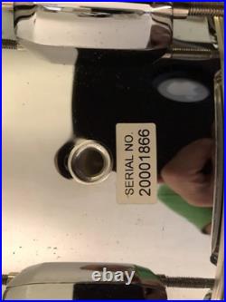 Used Pearl Student Snare Drum Kit with Backpack Case in Good Condition