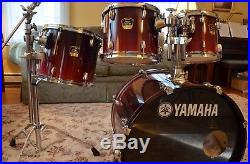 Used Yamaha Stage Custom Advantage 5 pc drum set Excellent Condision